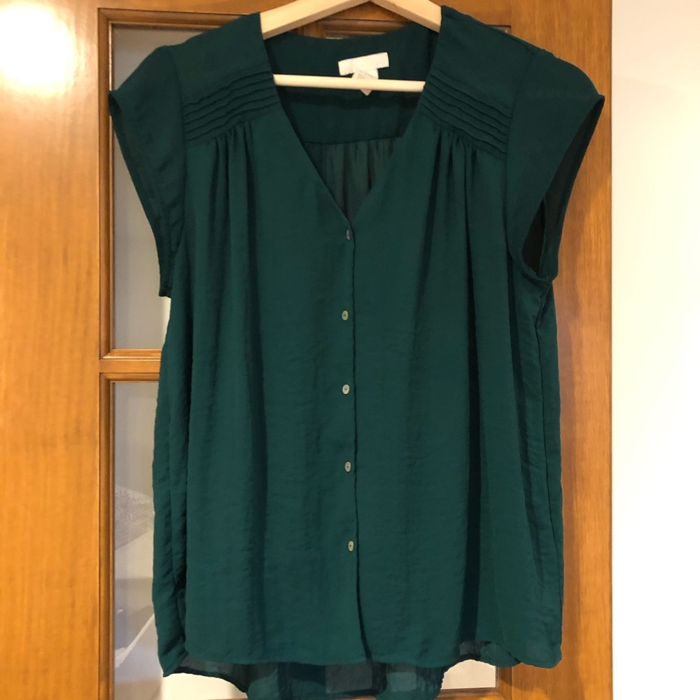 Green blouse